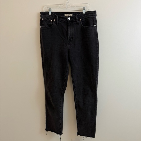 Madewell The High-Rise Straight Leg Black Jeans Size 29T - Picture 1 of 13